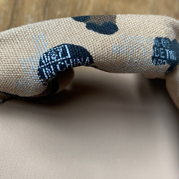 NEW! Unworn Leopard Print Knot Slide Sandals Neutral Casual Summer Women Size 10 - Picture 13 of 13